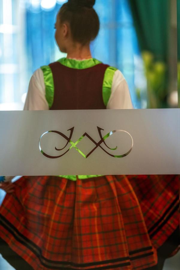 Korona Hotel オストロウェンカ エクステリア 写真
